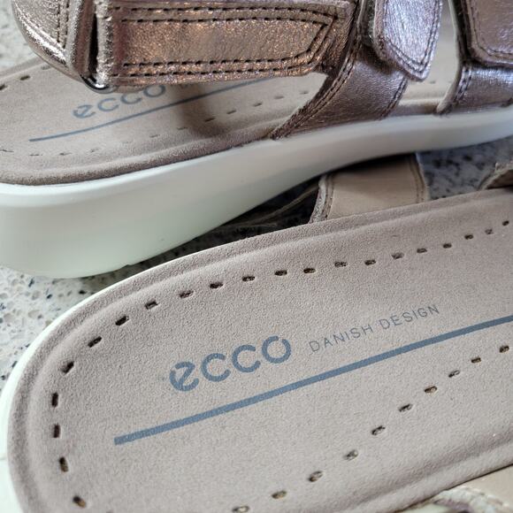 ECCO Soft 5 3-Strap 100% Leather Rose Gold Lightweight Womens Comfort Sandals✨️9 - Picture 6 of 12